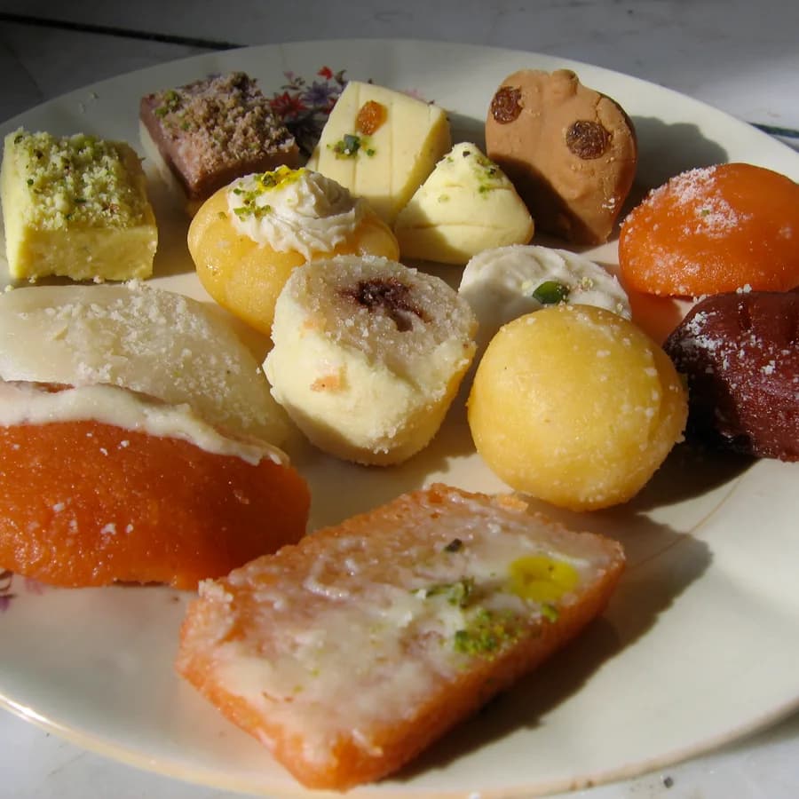 Heera Gulal 40g product image at MK Punjabi Sweets UK