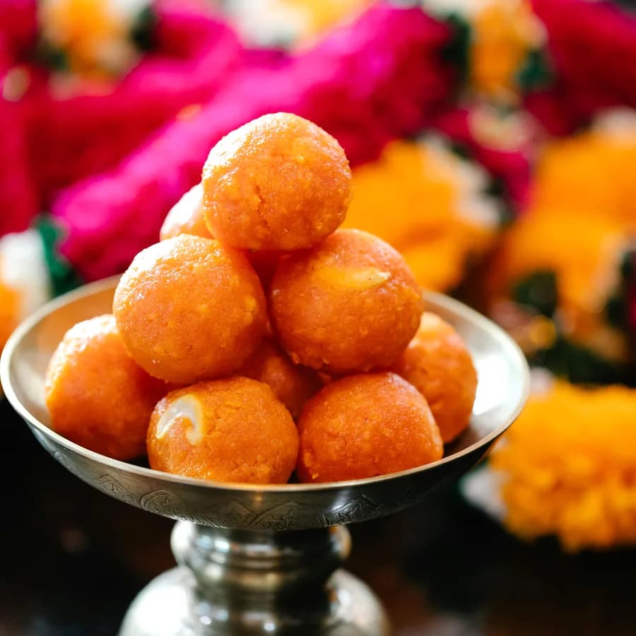Saag(Spinach Greens) product image at MK Punjabi Sweets UK