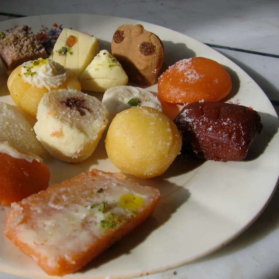 Topop Sopari for pooja 100g product image at MK Punjabi Sweets UK